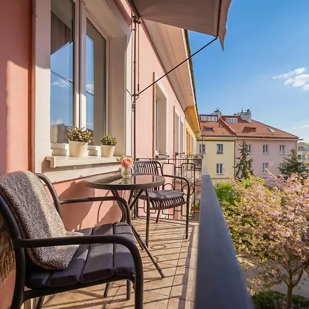 Old Town With Royal Castle View By Renters Apartamento Varsóvia